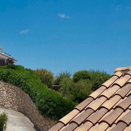 Apartament Les Tonyines Llança Buitenkant foto