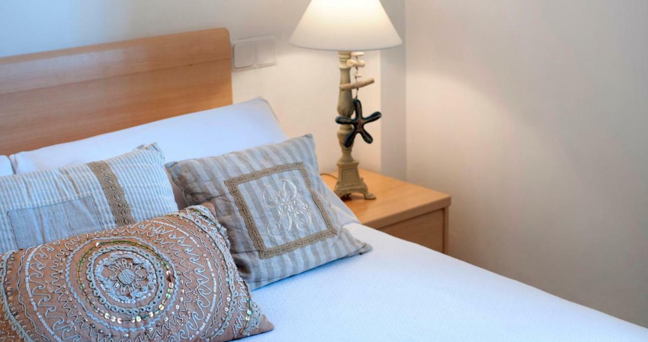 Apartament Les Tonyines Llança Buitenkant foto