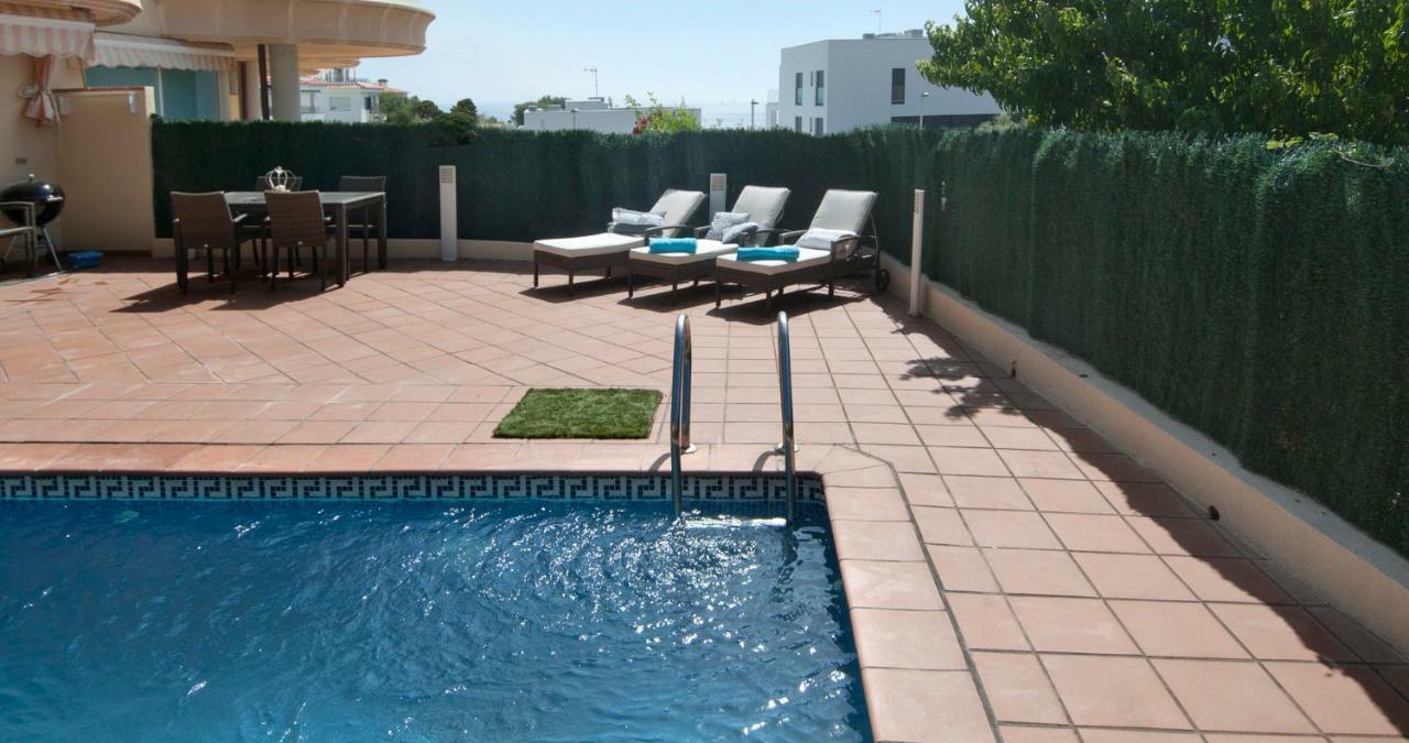 Apartament Les Tonyines Llança Buitenkant foto